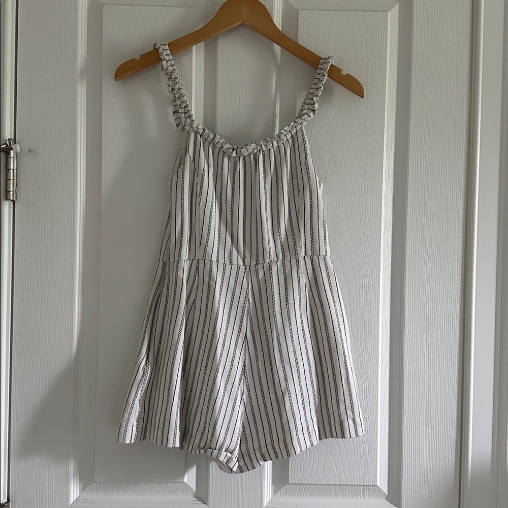 Dainty Hooligan Romper